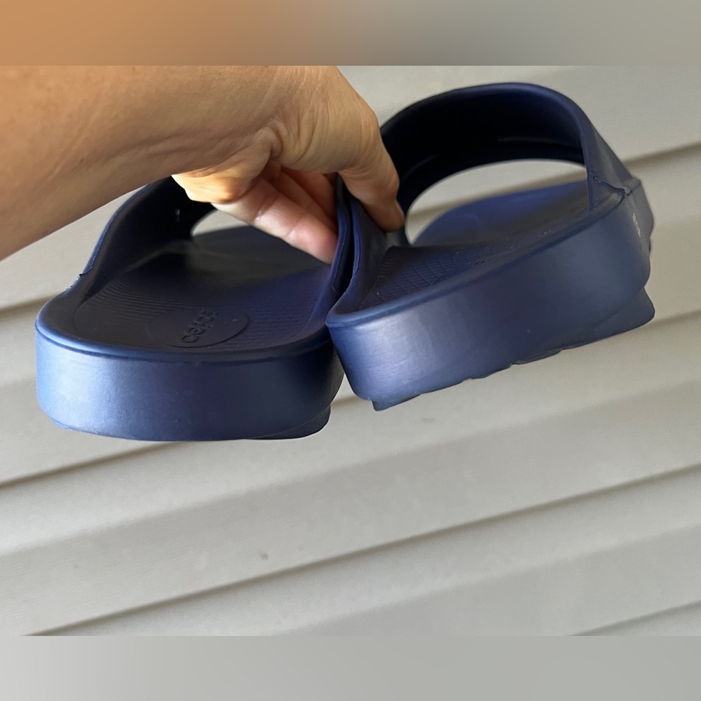OOFFOS MEN'S OOAHH SLIDE SANDAL - NAVY Sz 11 - Picture 6 of 8